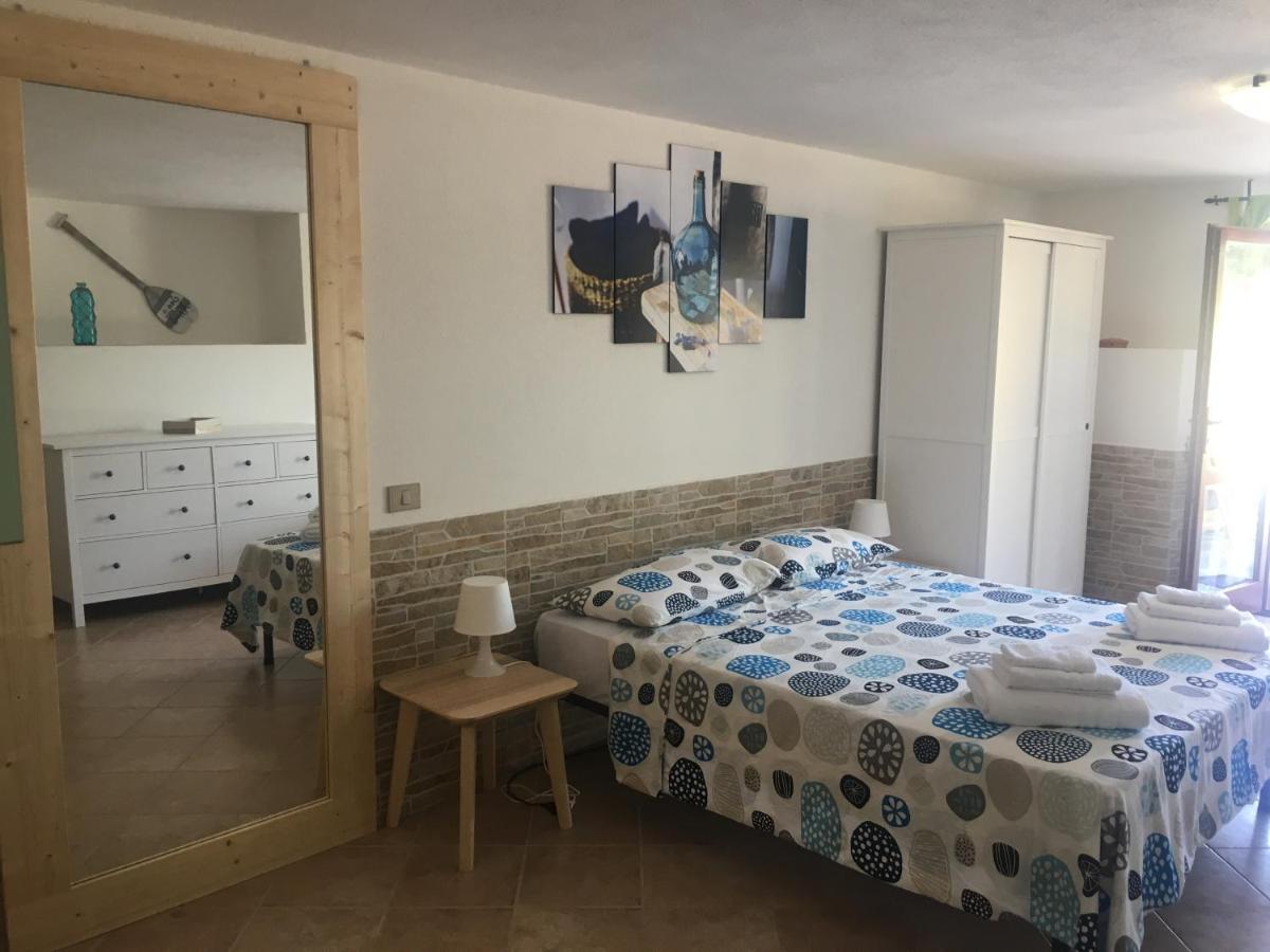 B&B Tavolara Puntaldia Eksteriør billede